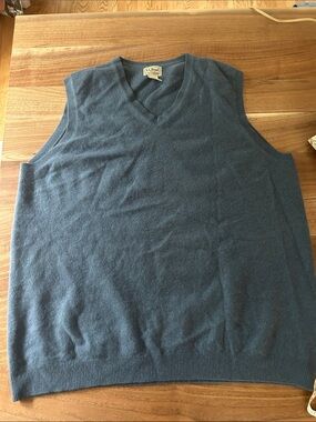 100% Cashmere 
L.L. Bean Teal Blue V-Neck Sweater Vest